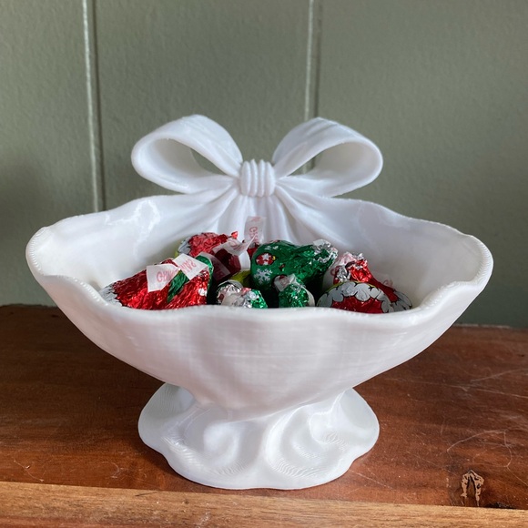 Bow Candy Bowl (3D Printed) - Picture 5 of 5